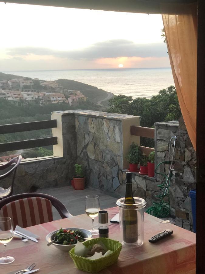 Sardegna-Ferienwohnung Mit Emotionale Meeres Blick Torre dei Corsari Eksteriør billede