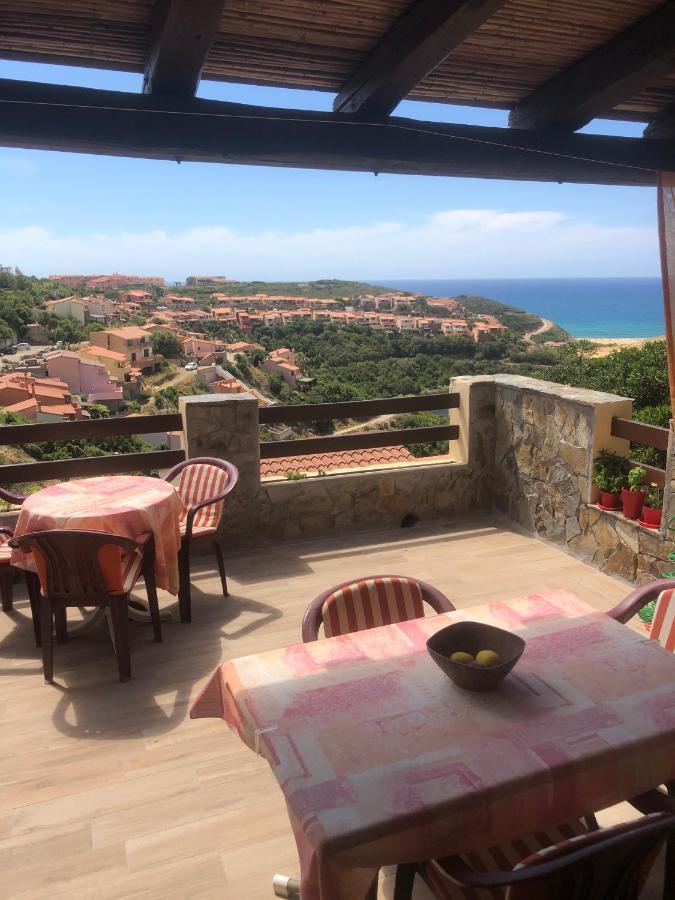 Sardegna-Ferienwohnung Mit Emotionale Meeres Blick Torre dei Corsari Eksteriør billede